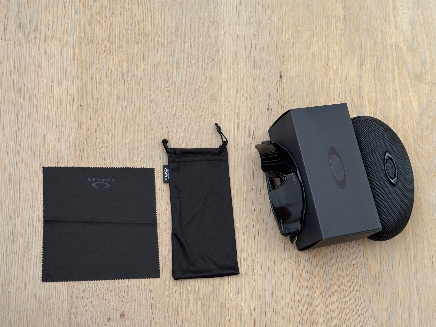 Oakley Brillen & Gläser: Oakley Radar EV Path schwarz – Neu (gemäss Beschreibung) aus Allschwil von lor_6cgq 1