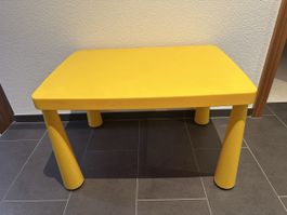 Ikea Kindertisch gelb rechteckig