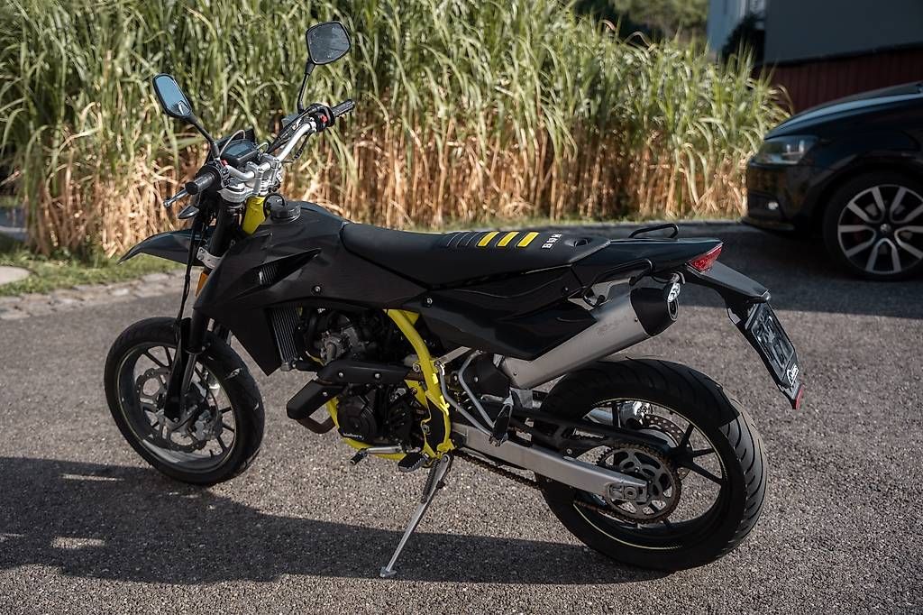 Strada: SWM SM 125 r  – Usato da Merishausen venduto da lau_y5vm 2