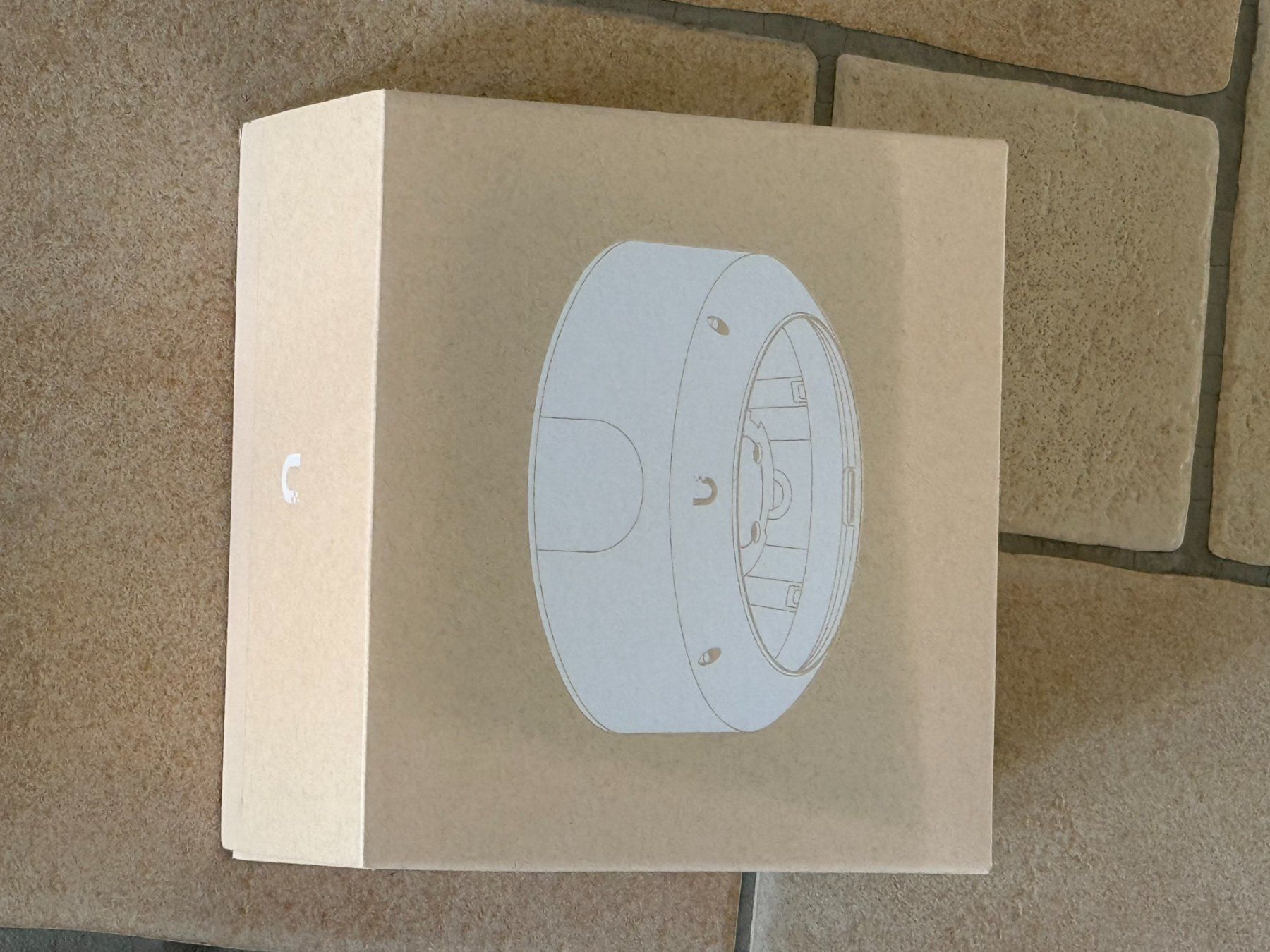 Ubiquiti Laufwerke & Adapter: Ubiquiti AI 360 Junction Box – Neu und originalverpackt aus Satigny von guillaumevb 2