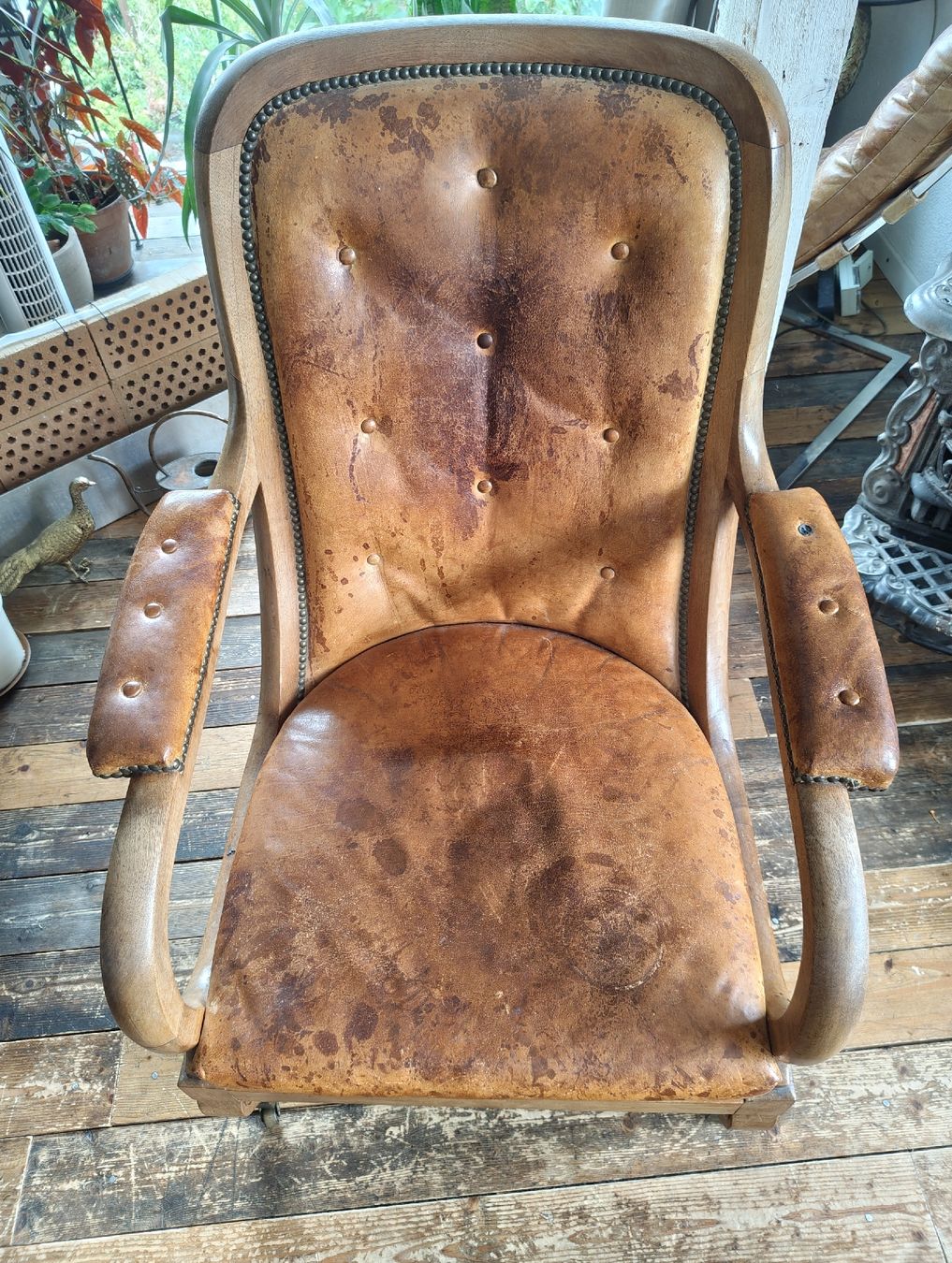 Sessel: Vintage Ledersessel mit vier Messingrollen – Gebraucht aus Bäch SZ von BirdyTheBird 1