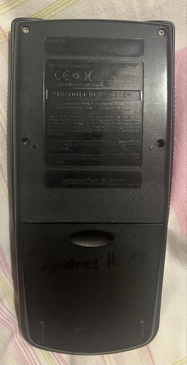 Texas Instruments Calcolatrici tascabili: Texas Instruments TI-82 Stats Rechner – Usato da Bern venduto da ele_tg62 2