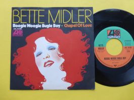 Bette Midler – Boogie Woogie Bugle Boy