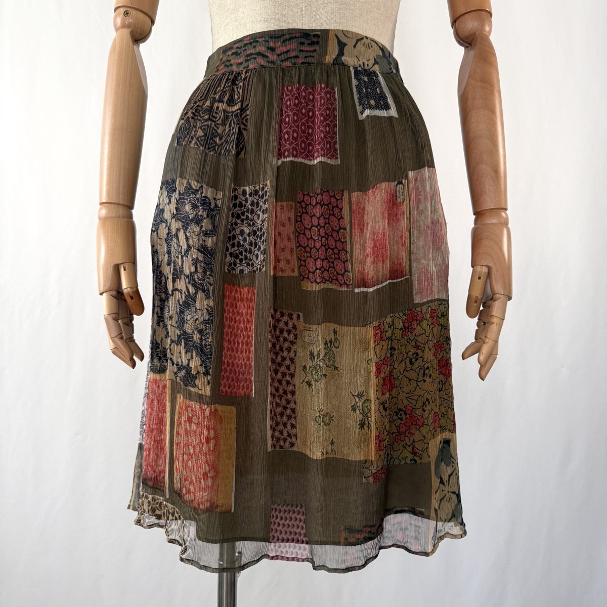 Etro Gonne: ETRO Silk Skirt – Nuovo (secondo la descrizione) da Freienbach venduto da Avviivva_Shop 1