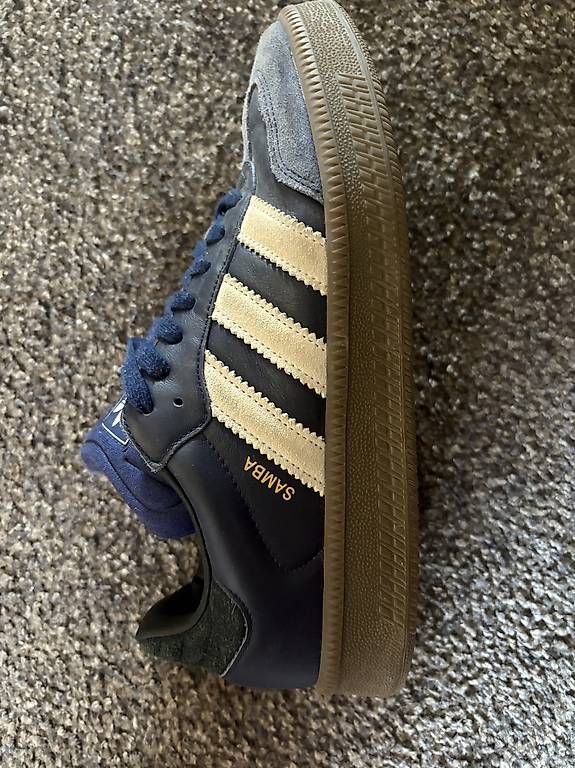 Scarpe da uomo: Adidas Samba Blau Grösse 43 1/2 – Usato da Obersaxen venduto da ben_2cdp 1