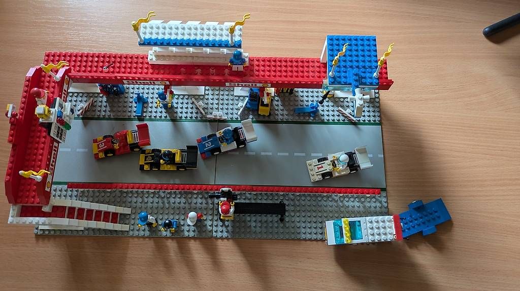 Legoland Kit di costruzioni: Lego Legoland 6395 Auto Rennbahn – Usato da Männedorf venduto da Flu73
