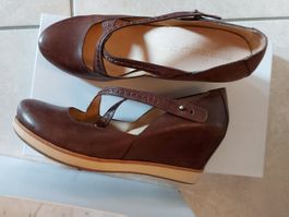 Zeppa 37 pelle marrone  comode e belle