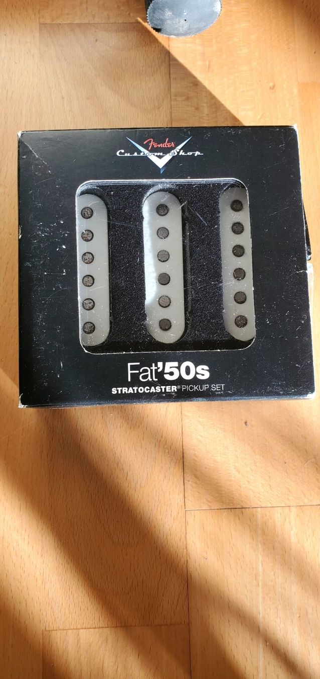 Fender Strumenti musicali: Fender Stratocaster Made in USA – Usato da Riehen venduto da Oray 8