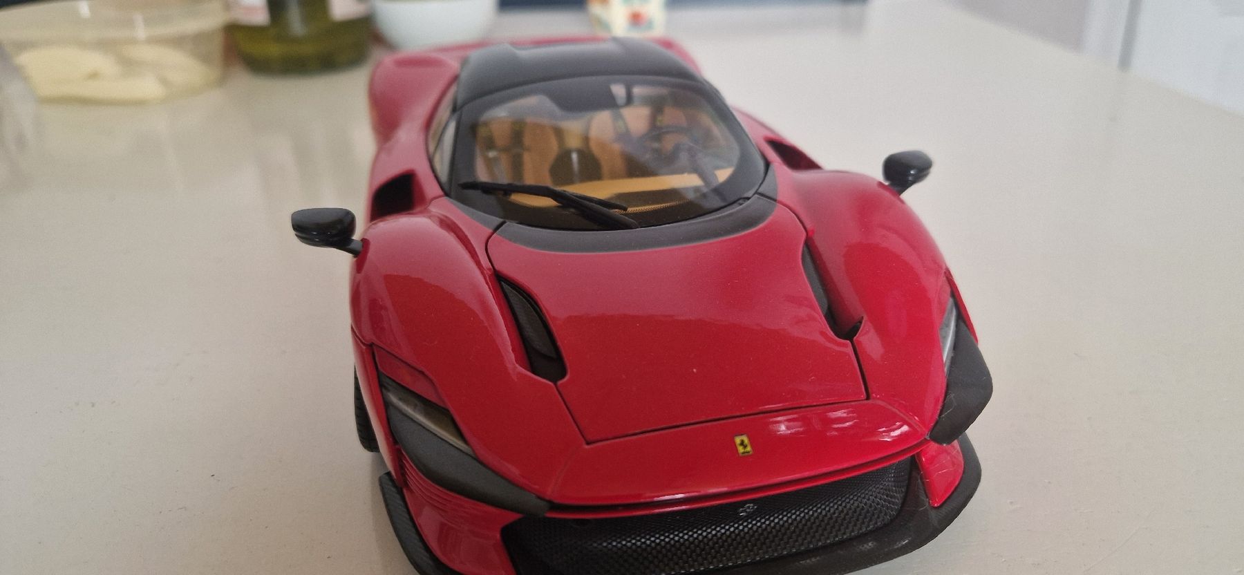 Bburago Modellini d'auto: Ferrari daytona SP3 – Nuovo (secondo la descrizione) da Burgdorf venduto da maj_swz8 6