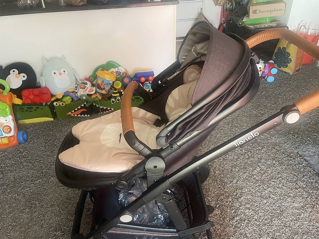 Lionelo Carrozzine: Kinderwagen – Usato da Niederhasli venduto da sev_d7hq