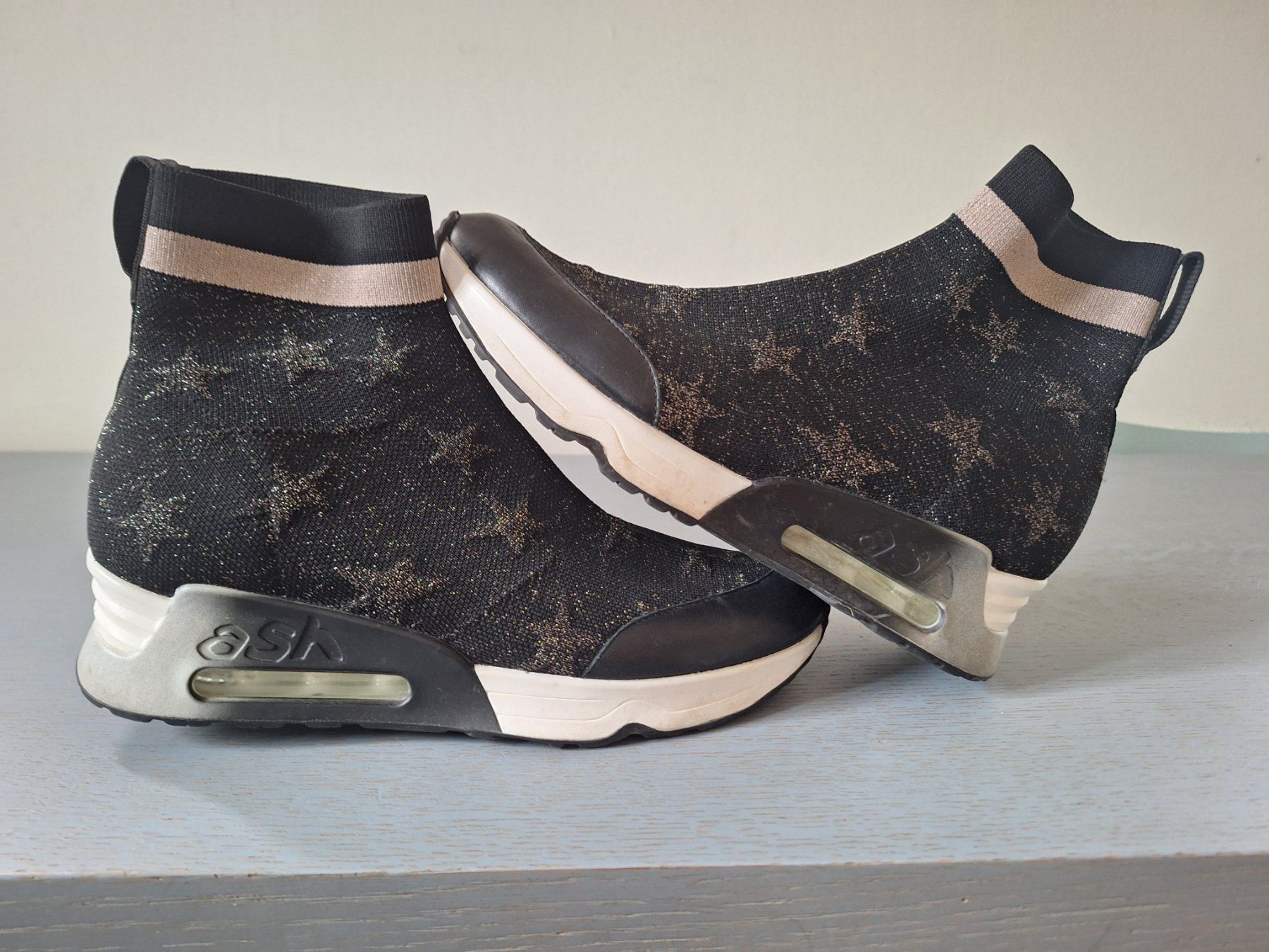 Ash Damenschuhe: Ash Sneaker Boots m/Glitzersternchen u Gummisohle in Gr 39 – Gebraucht aus Zug von BibiB 2