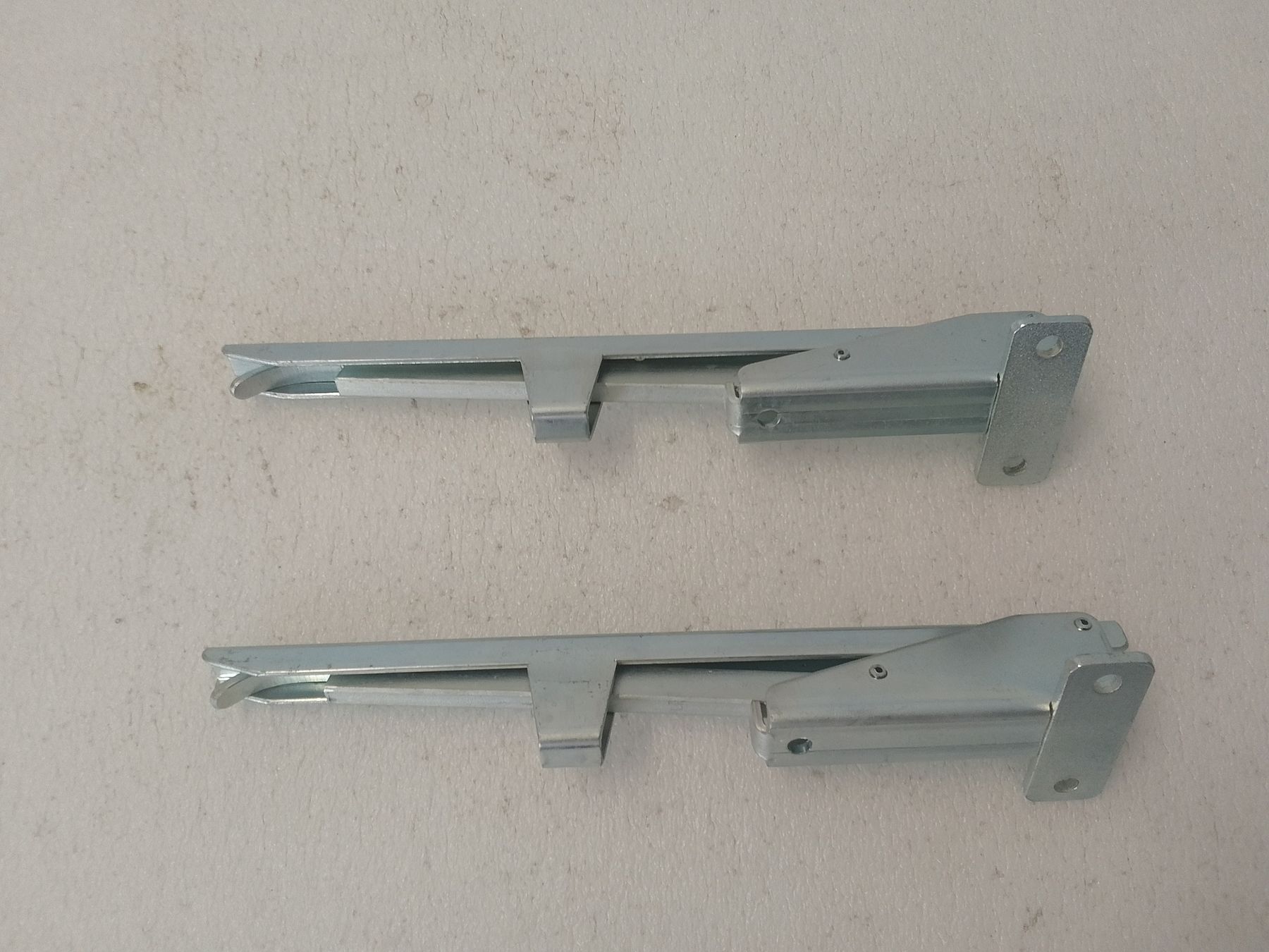 Wandhalterungen: Wandklapphalter HEBGO KL/380mm 2 Stk.  – Gebraucht aus Trubschachen von Caddy8 4