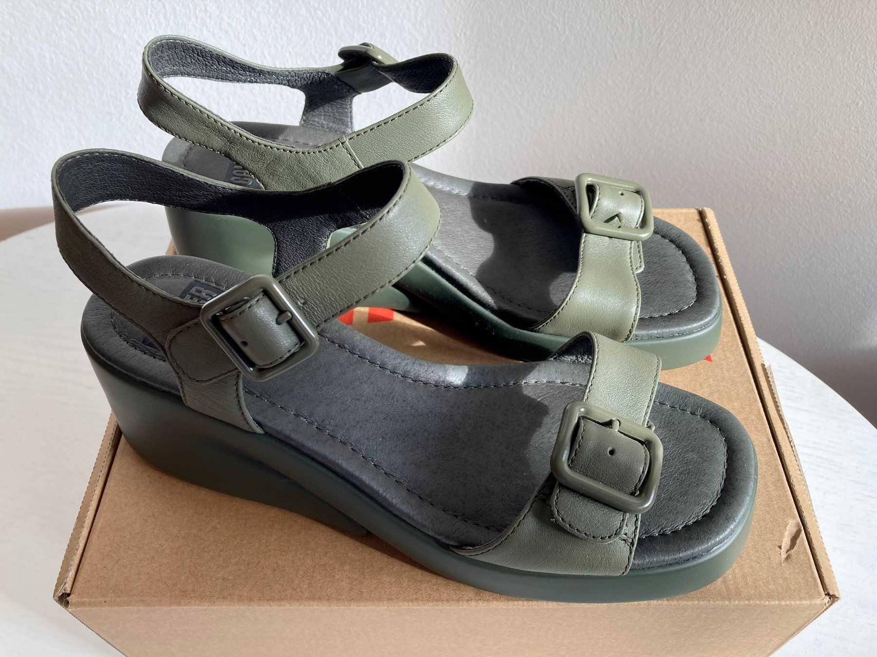 Camper Scarpe da donna: Camper Keilsandaletten 38 – Nuovo (secondo la descrizione) da Basel venduto da bil_8mvw