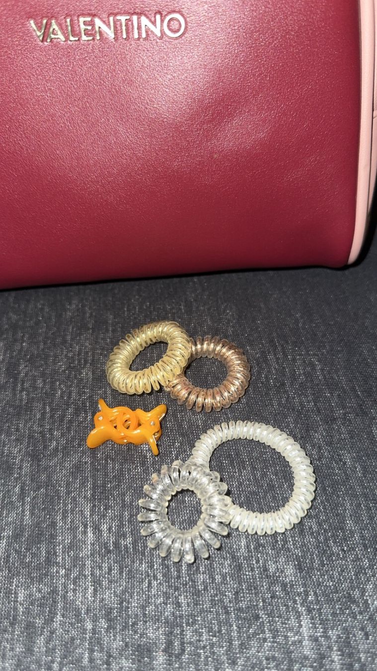 Accessori per capelli: diverser Haarschmuck von Invisibobble – Nuovo (secondo la descrizione) da Oftringen venduto da tola19 3