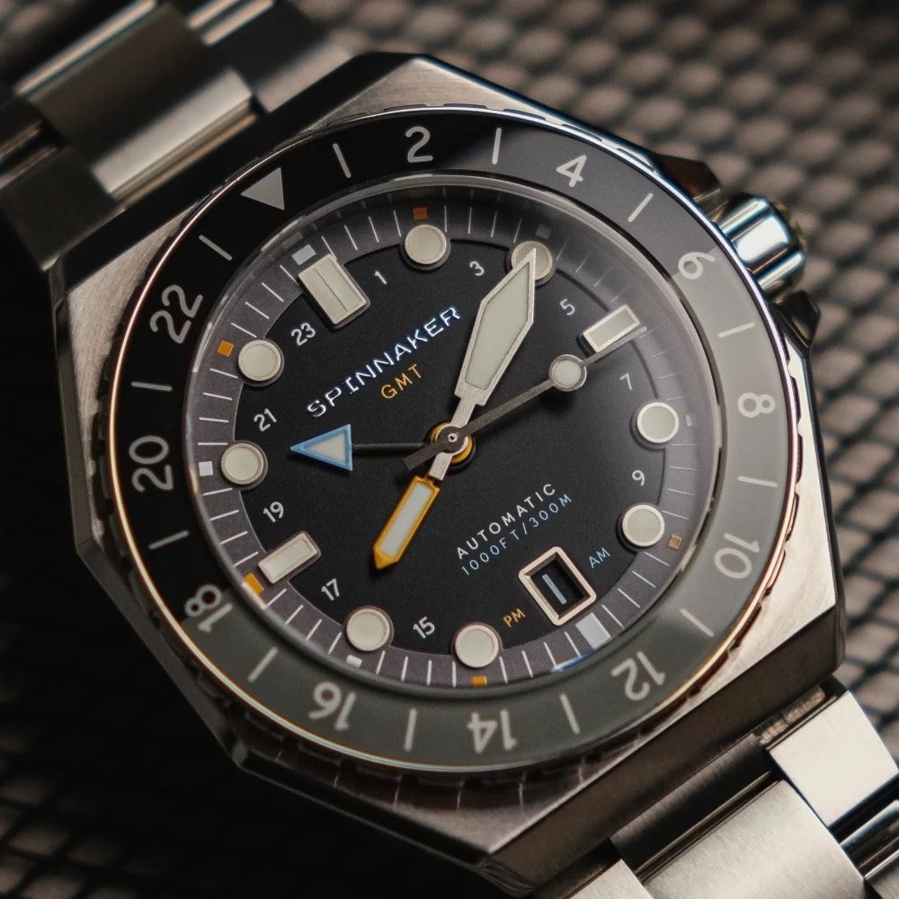 Spinnaker Uhren: SPINNAKER Dumas GMT Automatic – Neu (gemäss Beschreibung) aus Zollikerberg von swissness_