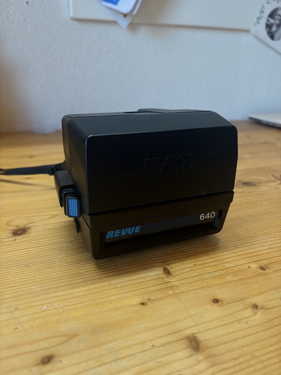 Polaroid Kamera: Sofortbildkamera REVE 640 – Gebraucht aus hochdorf von orellbrunner 2