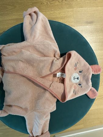 Süsser Baby Bademantel mit Hasenohren, Grösse 86
