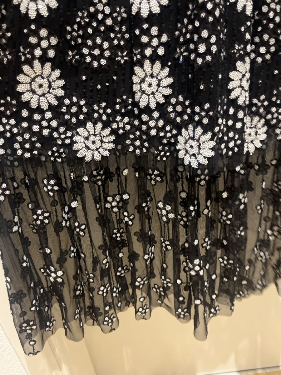 Self-Portrait Kleider: Self-Portrait Kleid schwarz Blumenmuster Grösse 12 – Neu (gemäss Beschreibung) aus Bassersdorf von Ni0na 3
