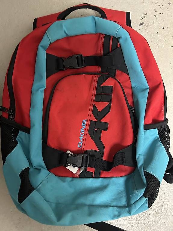 Sacs à dos: Rucksack Dakine – D'occasion à menziken par xaver76