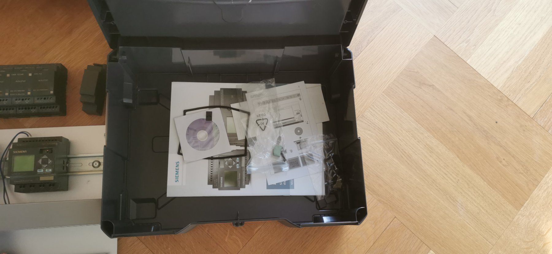 Siemens Composants électroniques: Siemens Logo Kleinsteuerung SPS – D'occasion à Bad Ragaz par pizol22 9
