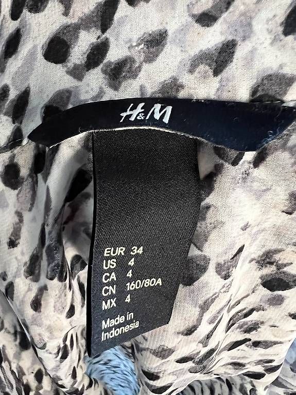 Camicette: H&M Kurzarm-Bluse  Grösse 34 – Usato da Urdorf venduto da Marybyii 4