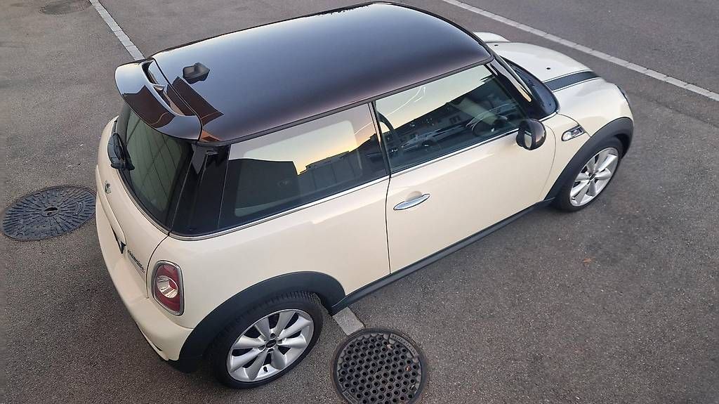 Automobili: Mini Cooper S mit SCHALTGETRIEBE ;-) – Usato da Schlieren venduto da fabplai 3