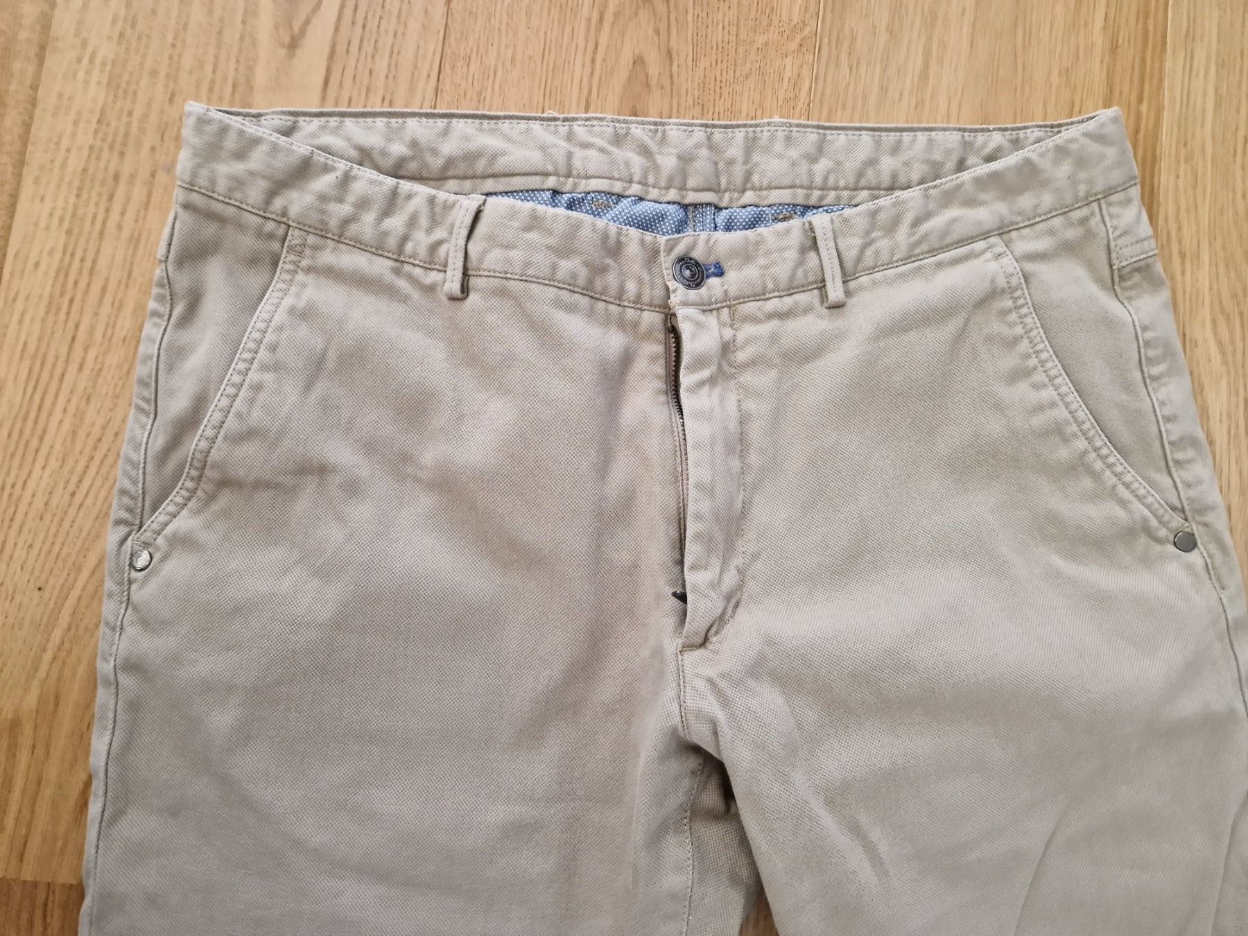 Massimo Dutti Pantaloni: Chino Hose Massimo Dutti Gr. 46 – Usato da Davos-Dorf venduto da Bpelikan 3