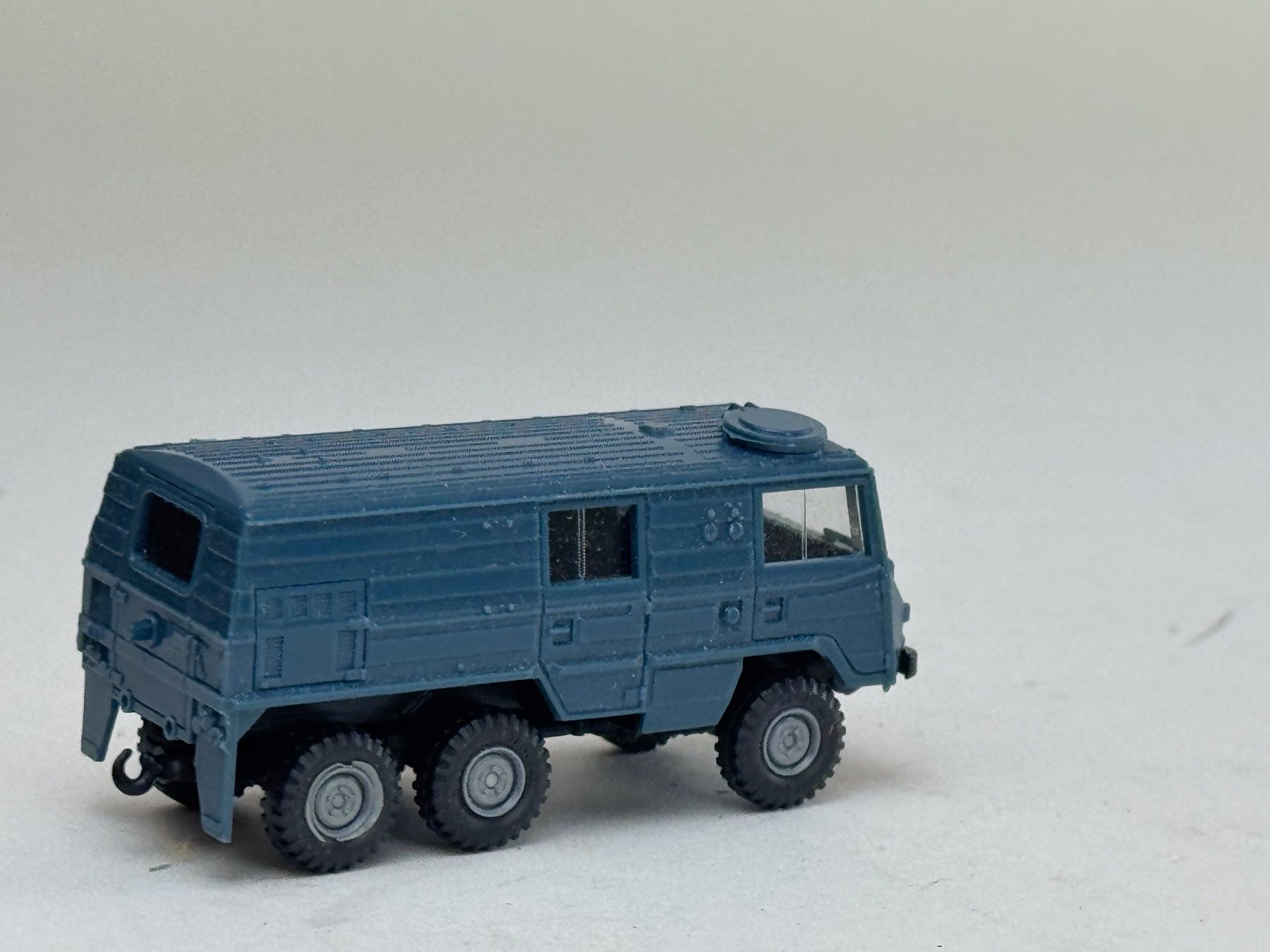 Modellini d'auto: GB5- Roco Pinzgauer blaugrau – Usato da Elm venduto da Wikmtz 1