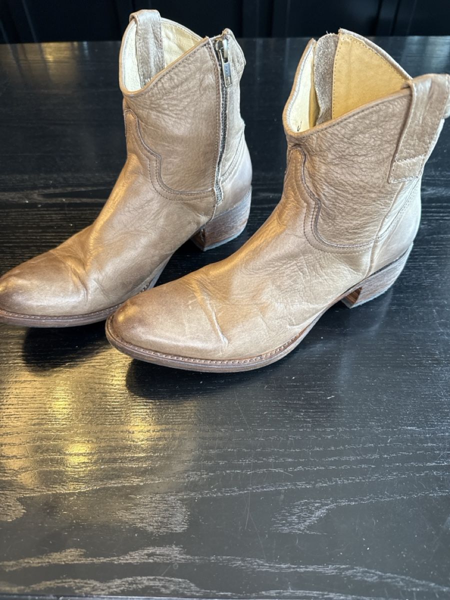 Sendra Scarpe da donna: Bottines Sendra 40 bon état  – Usato da la chaux de fonds venduto da netspockette