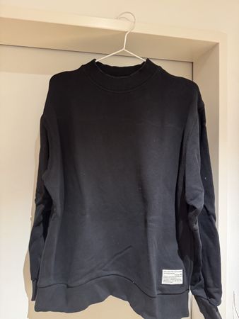 Schwarzer Pullover Gr. M