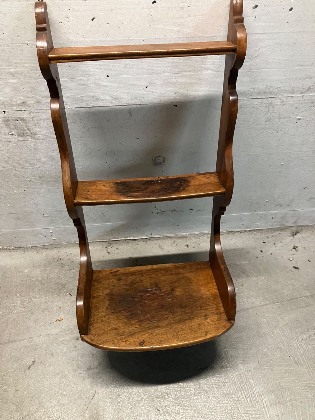 Articoli in legno: Gestell – Usato da Zürich venduto da Ideal0 3