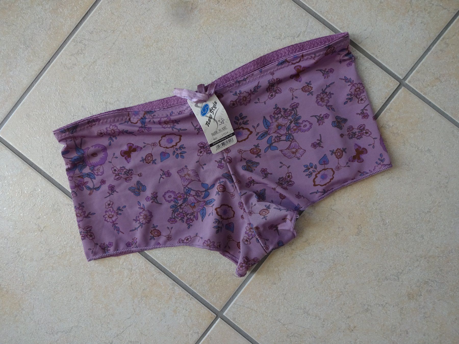 Altra biancheria intima: Schöner Slip-Pants/New Style – Nuovo (secondo la descrizione) da Rothrist venduto da Mistery1