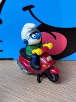 Schlumpf auf Roller