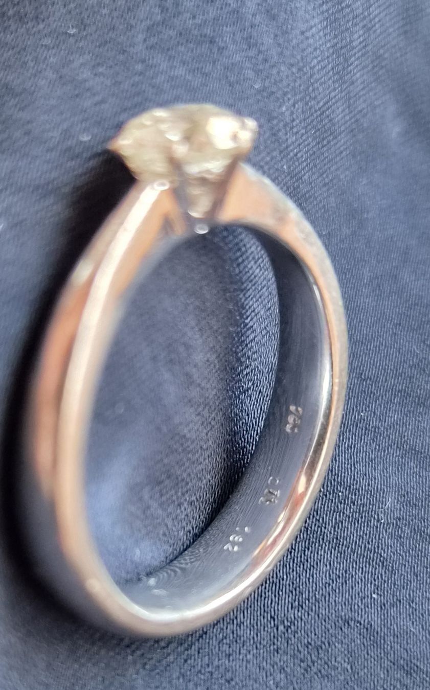 Ringe: Solitär Diamant-Ring Weissgold – Gebraucht aus Gams von kat_lg5l 9