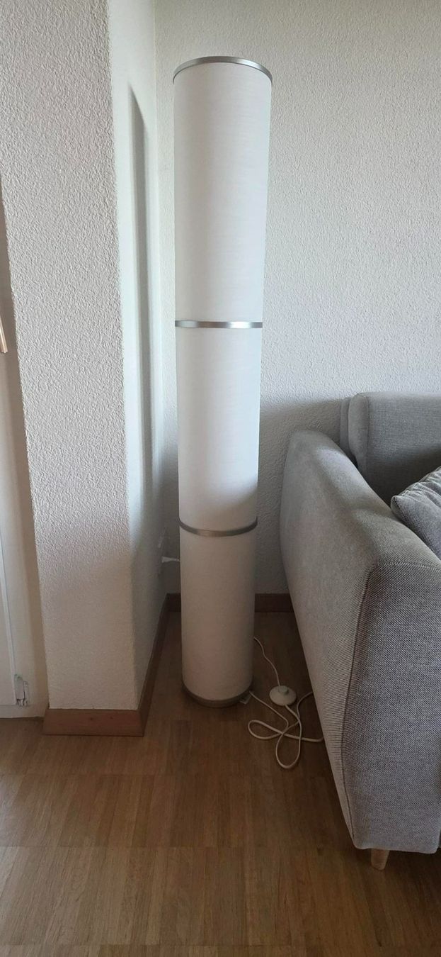 Ikea Lampes: Stehleuchte – D'occasion à Dällikon par lorilele