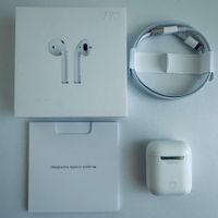 Original Apple AirPods 2 Kopfhörer Wireless Lightning Kabel