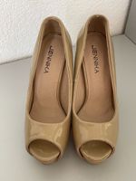 Escarpins JENNIKA beiges vernis, taille 38, neufs