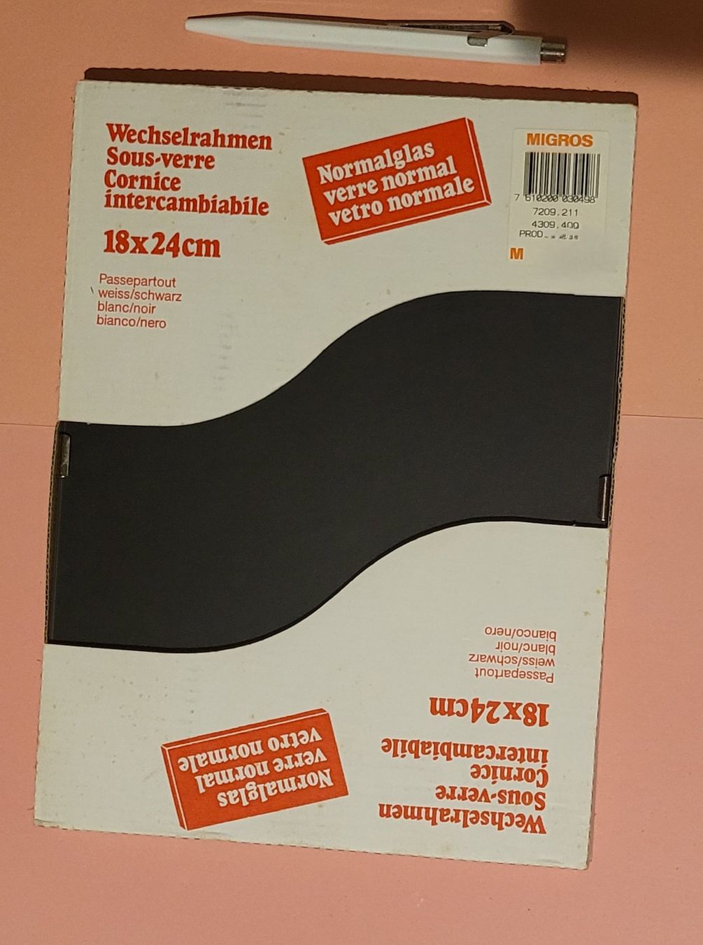 Micasa Cornici: Wechselrahmen 18x24 cm, Normalglas – Nuovo e nell'imballaggio originale da Zürich venduto da Avd 4