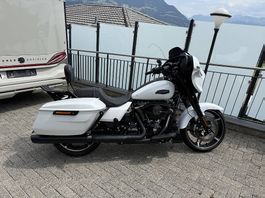 Harley  Stingray