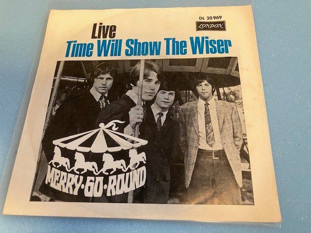 Dischi in vinile: The Merry-Go-Round – Usato da Aarwangen venduto da Jukebox3