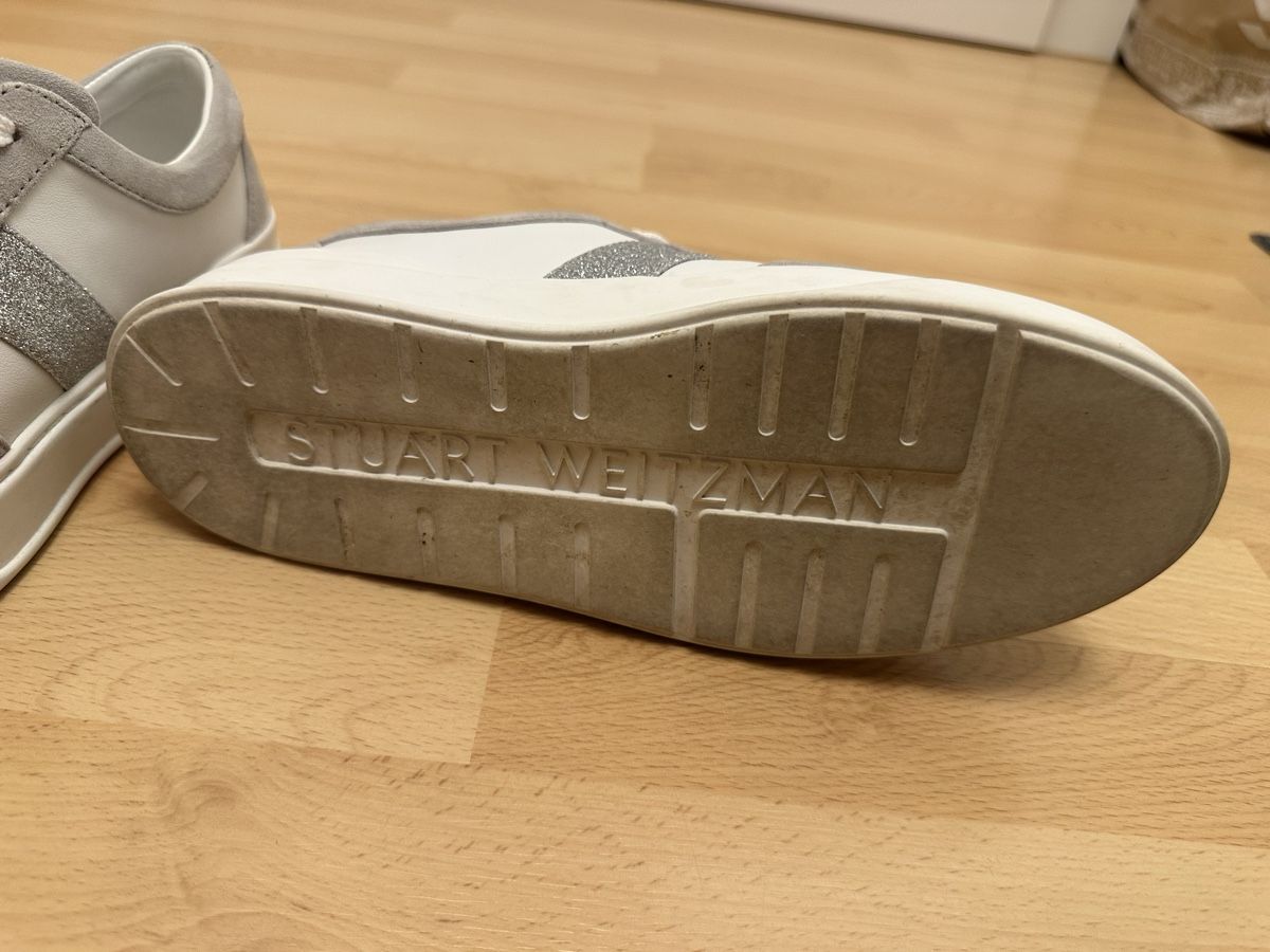 Stuart Weitzman Scarpe da donna: Sneakers Stuart Weitzman Grau Weiss Leder Grösse 38 – Usato da Zug venduto da S6403 4