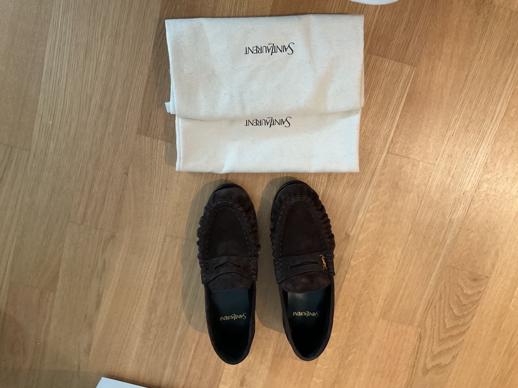 Scarpe da donna: Saint Laurent Loafers – Usato da Meggen venduto da ros_bpm7