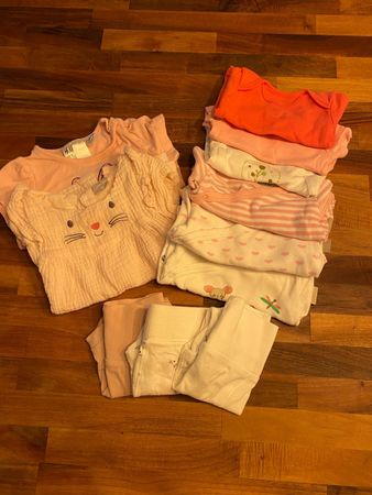 Süsses Mädchen Kleiderpaket, Grösse 56 - Top Zustand!