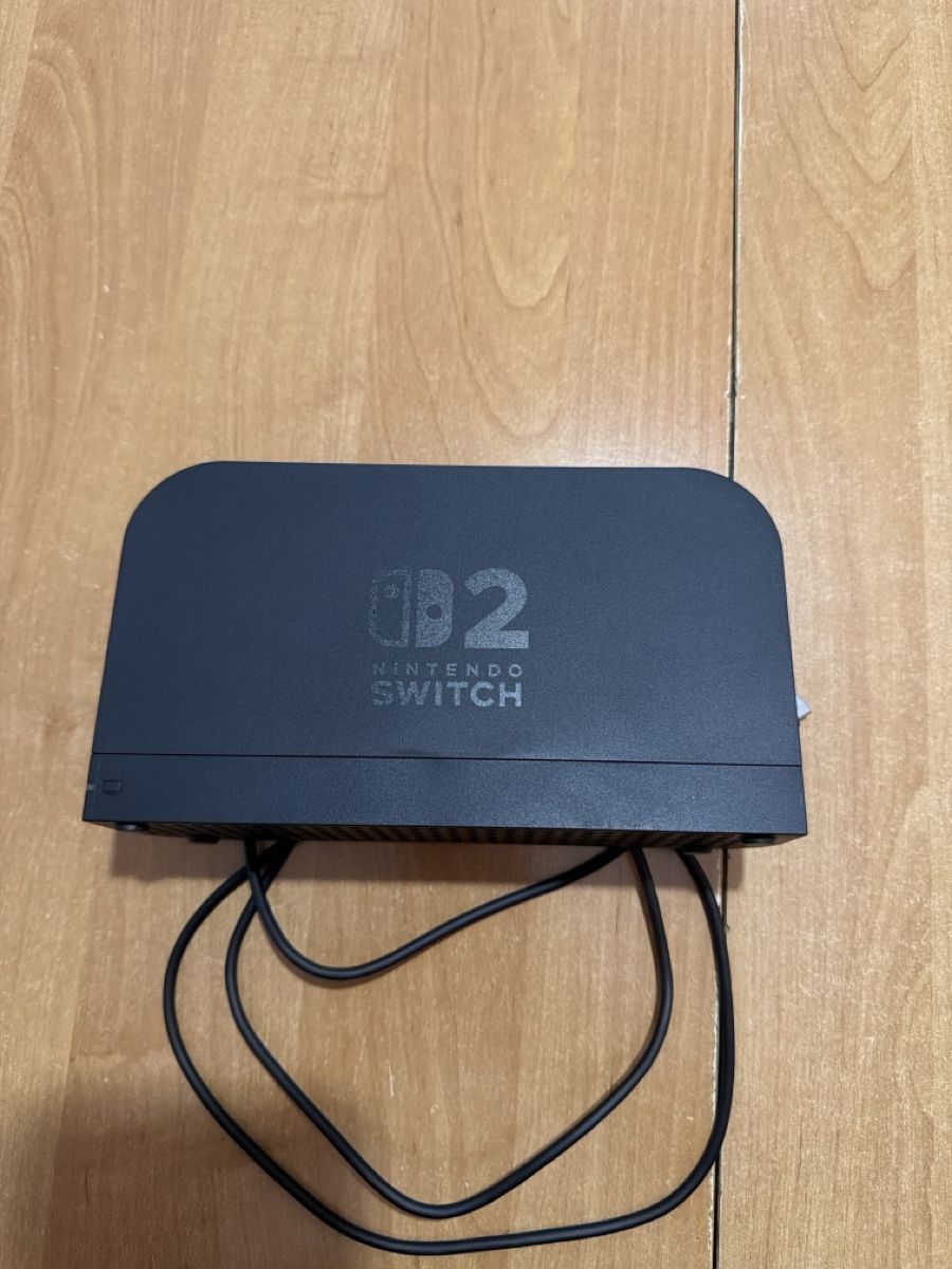 Nintendo Console: Nintendo Switch 2 zu verkaufen mit 2 Spielen – Usato da Lotzwil venduto da sel_2y8q 5
