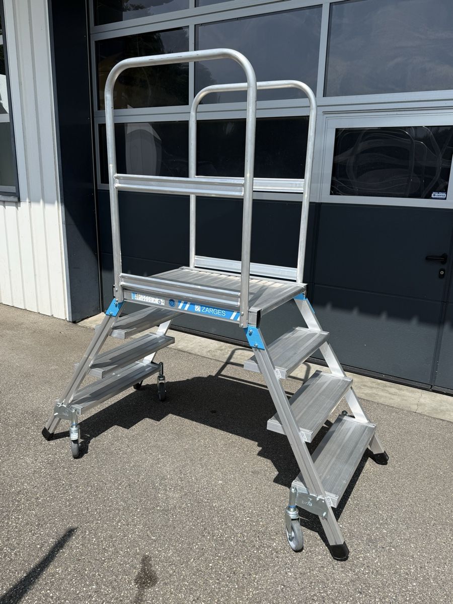 Ponteggi: Zarges Plattformtreppe – Usato da Oftringen venduto da fah_6chf 2