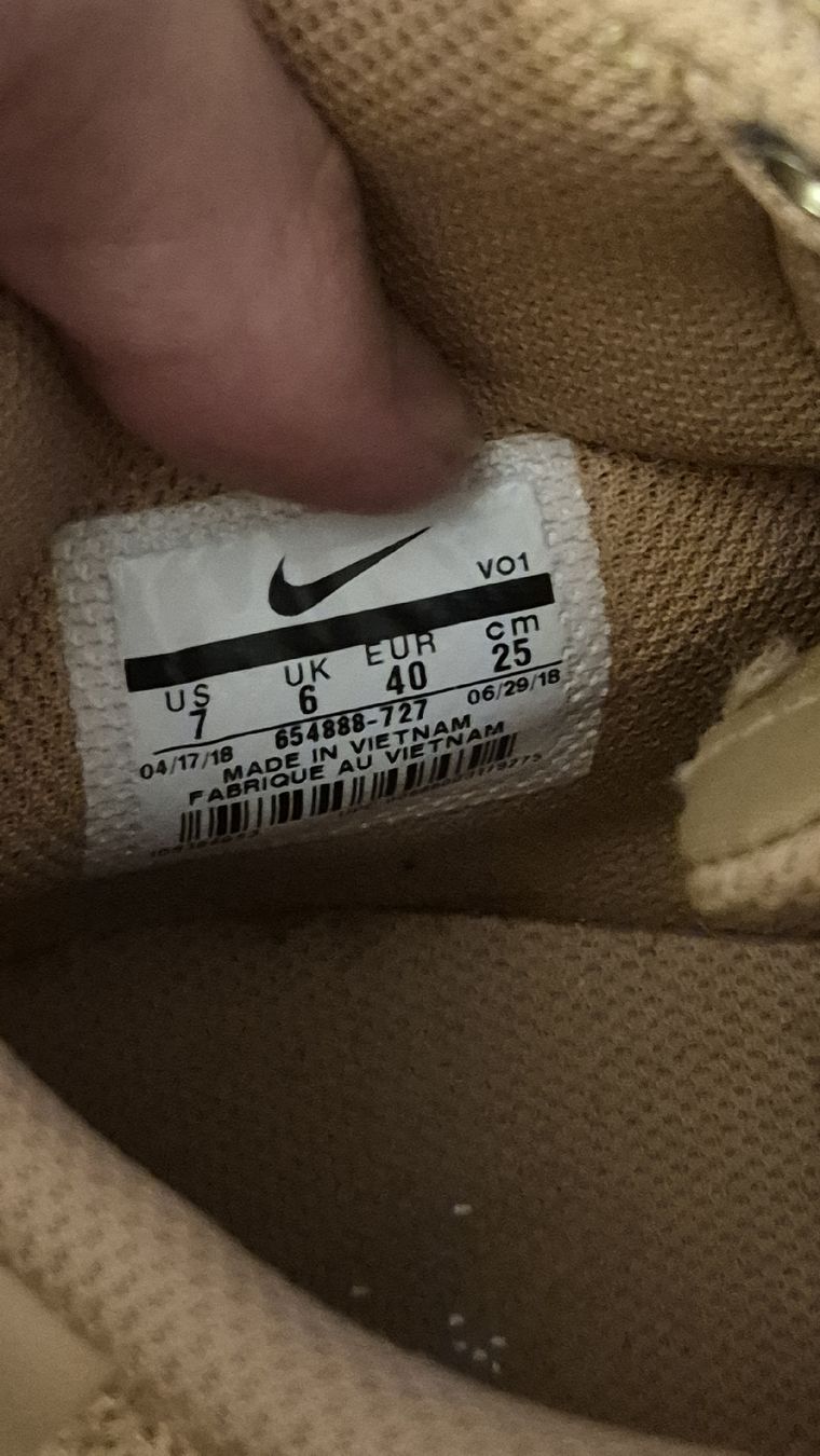 Nike Scarpe da uomo: Chaussures Nike d'hiver – Usato da Lausanne venduto da ben_m6qx 3