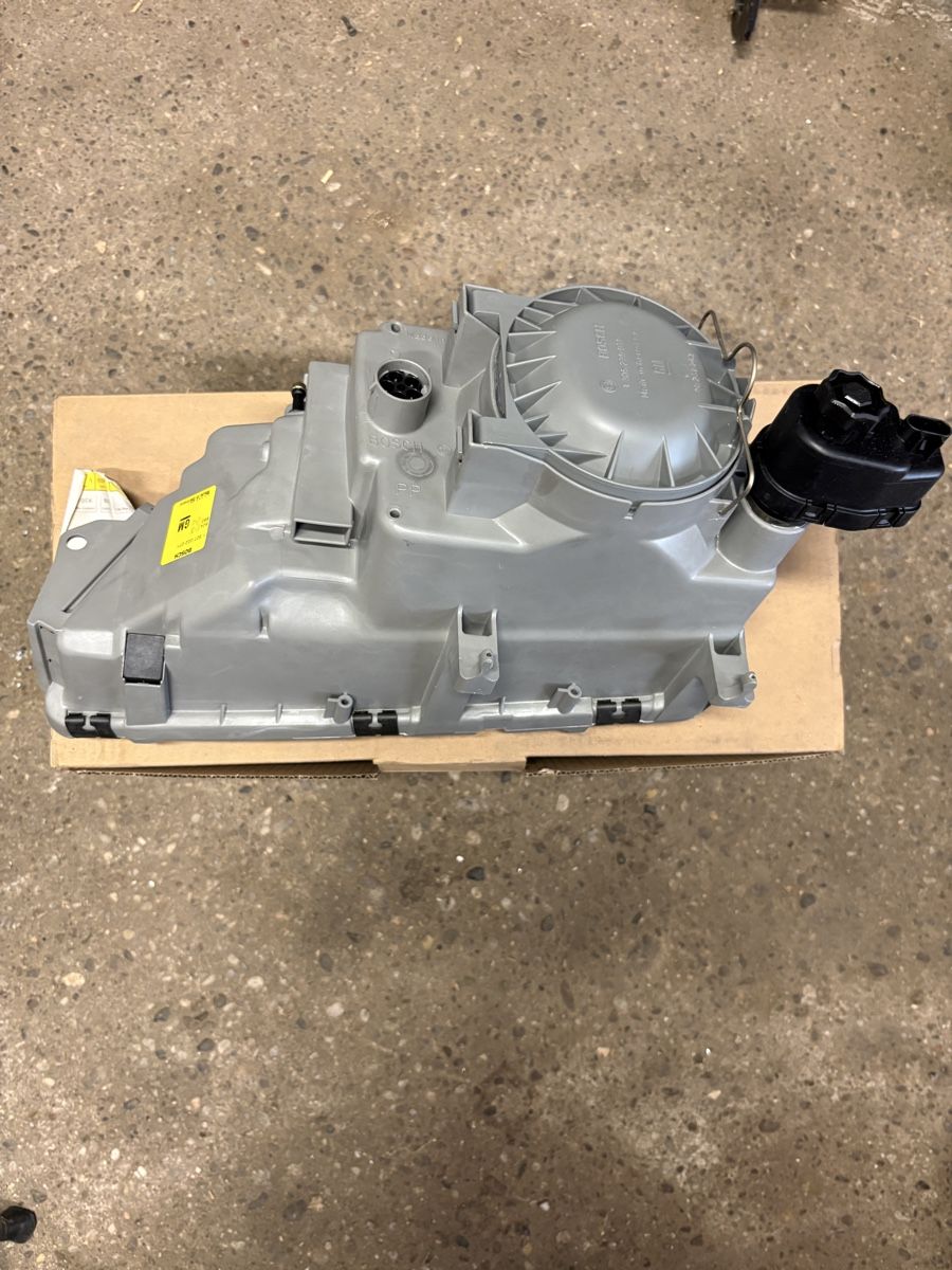 Opel Fari: Opel Omega A Scheinwerfer NEU – Nuovo (secondo la descrizione) da Gossau SG venduto da Sekki0407 1