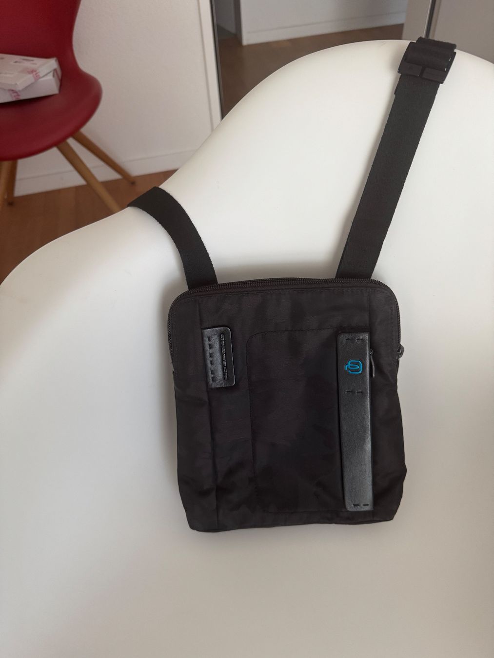 Piquadro Borse: Herren Tasche Piquadro – Usato da Illnau venduto da PS62