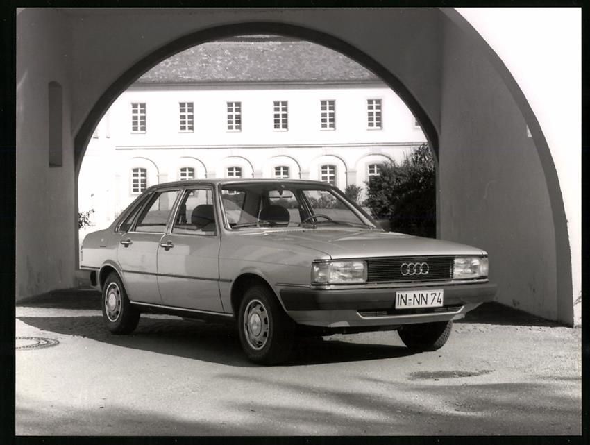 Fotografie & Manifesti: Fotografie Auto Audi 80, Viertürer Limo – Usato da Berlin venduto da bartko-reher