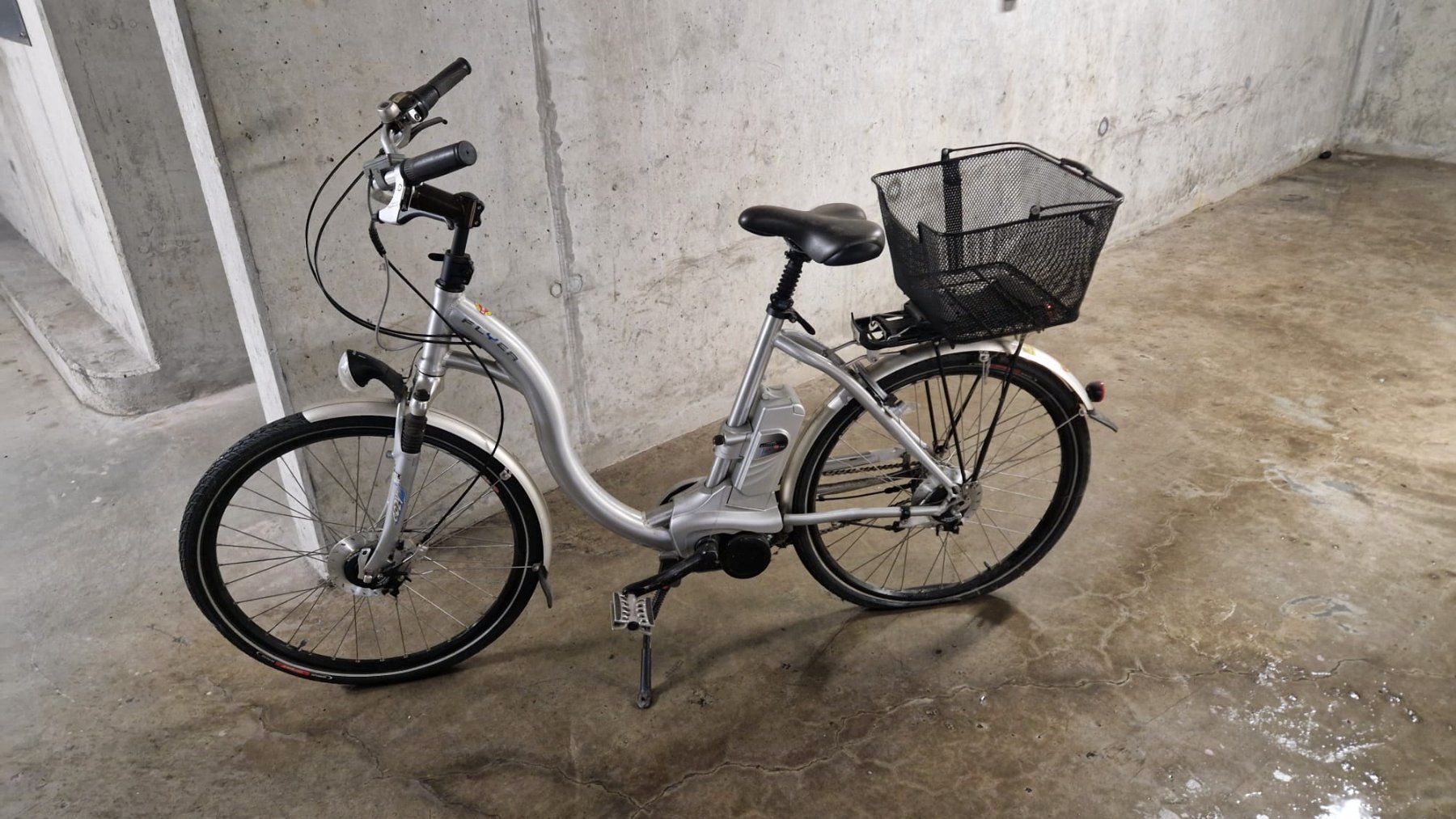 Flyer Vélos: E-Bike Flyer – Défectueux à Trimbach par Babsi1969 1
